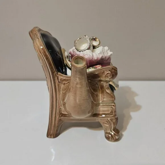 Vintage Floral Teacup Chair Teapot - Picture 2 of 9